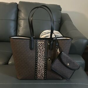 Michael Kors new 2 piece Tote bag